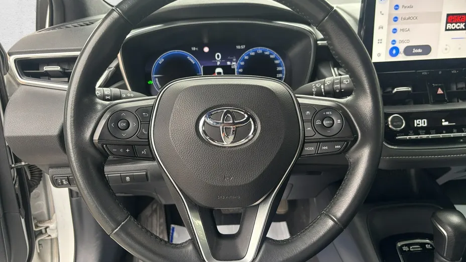 TOYOTA Corolla -