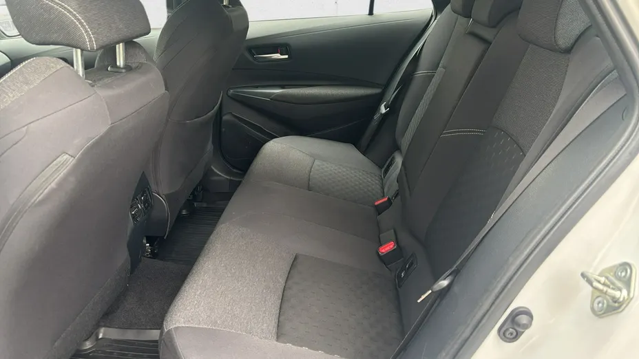 TOYOTA Corolla -