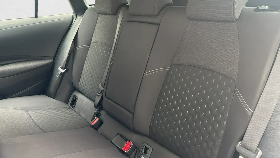 TOYOTA Corolla -