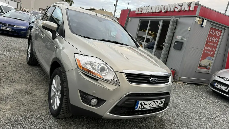 FORD Kuga -
