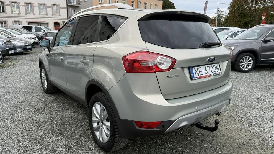 FORD Kuga -