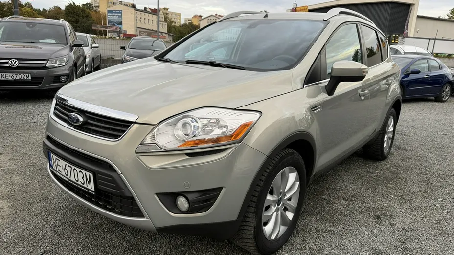 FORD Kuga -