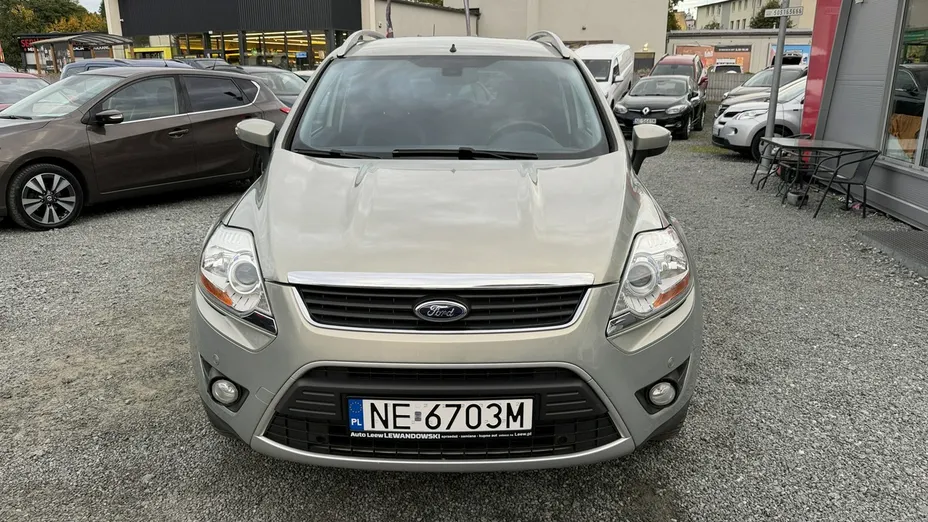 FORD Kuga -