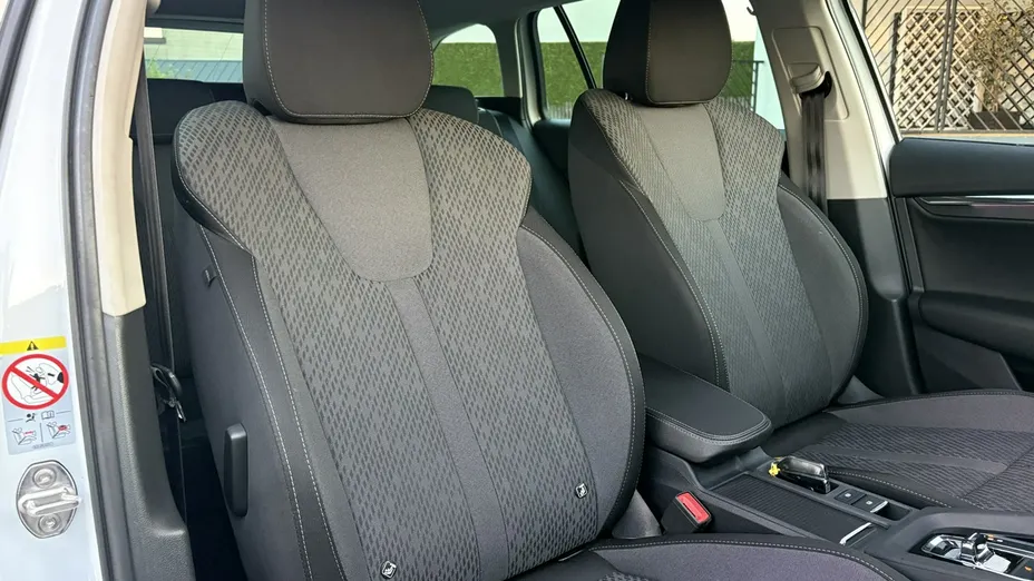 SKODA Octavia -