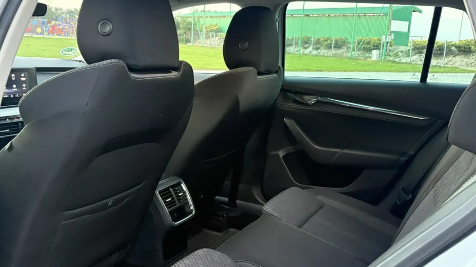 SKODA Octavia -