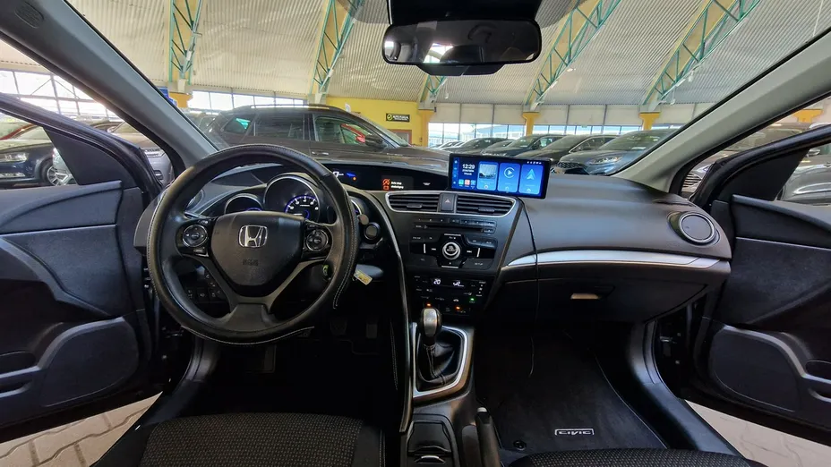 HONDA Civic -