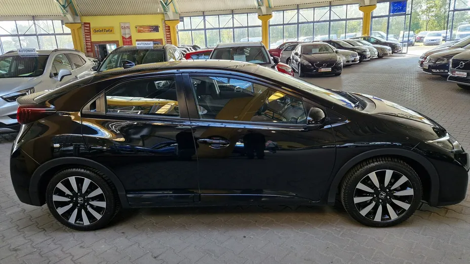 HONDA Civic -