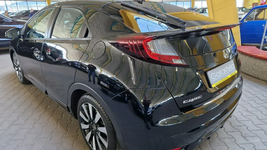 HONDA Civic -
