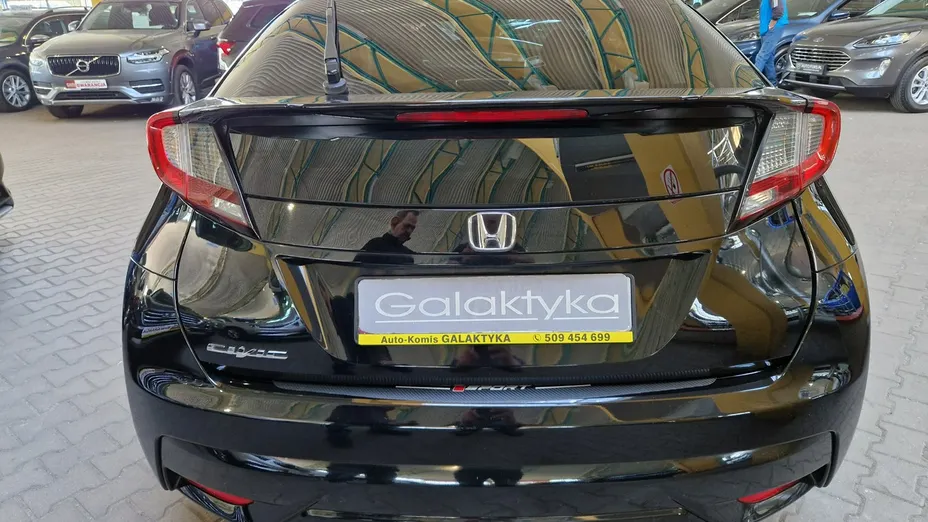 HONDA Civic -