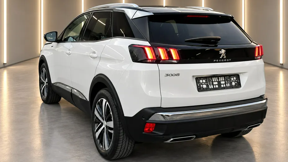 PEUGEOT 3008 -