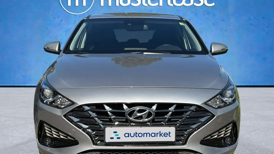 HYUNDAI i30 -