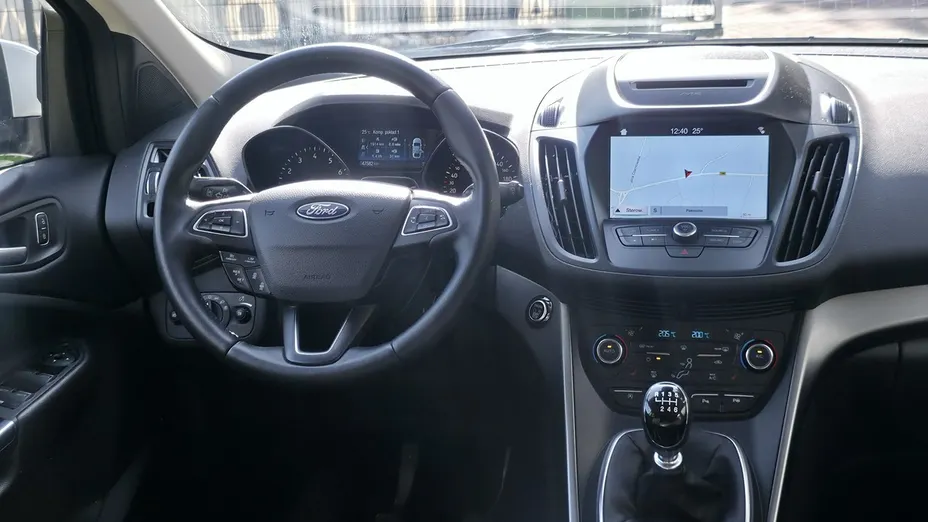 FORD Kuga -