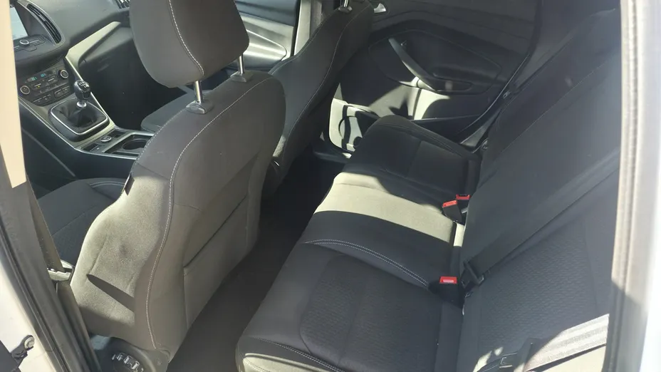 FORD Kuga -
