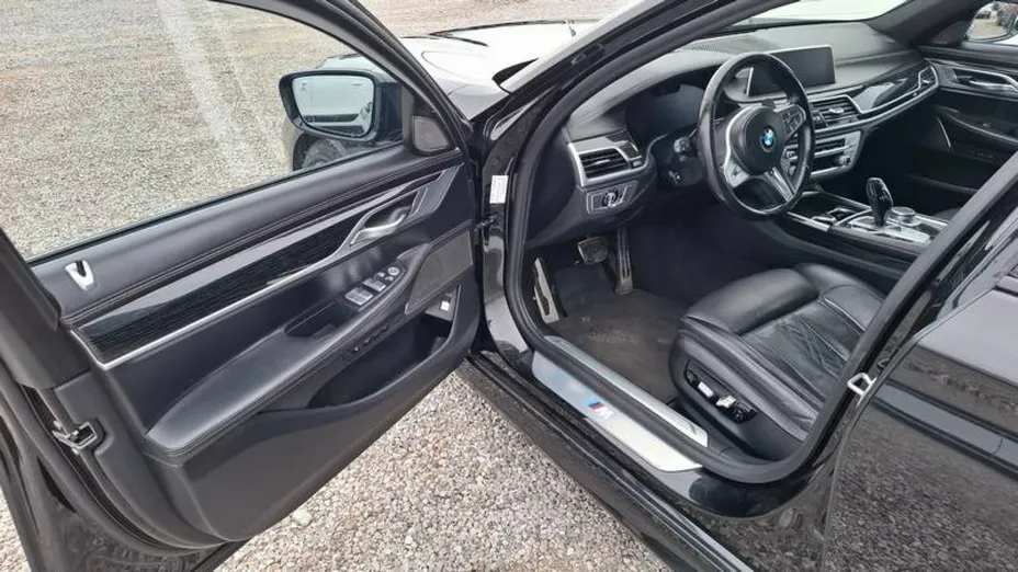 BMW Seria 7 -