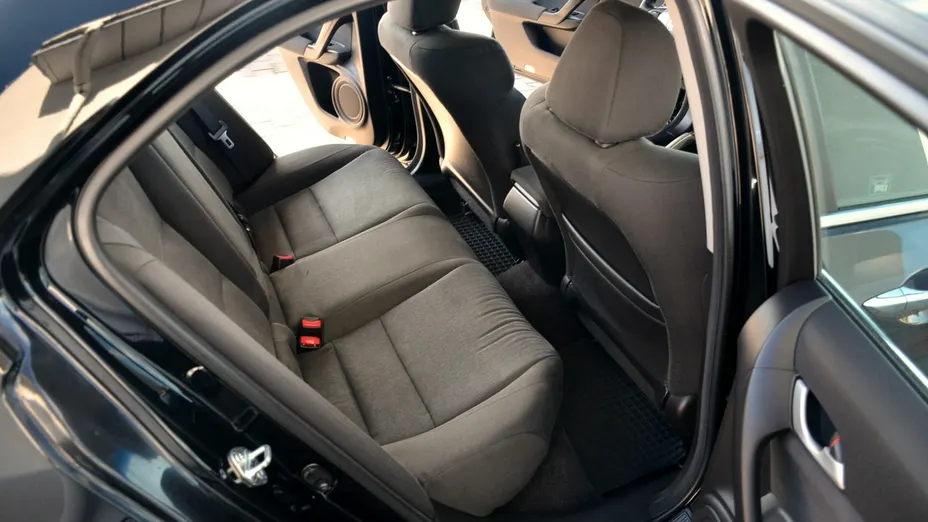 HONDA Accord -