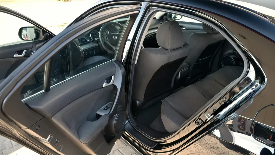 HONDA Accord -