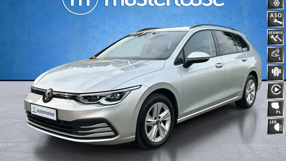 VOLKSWAGEN Golf -