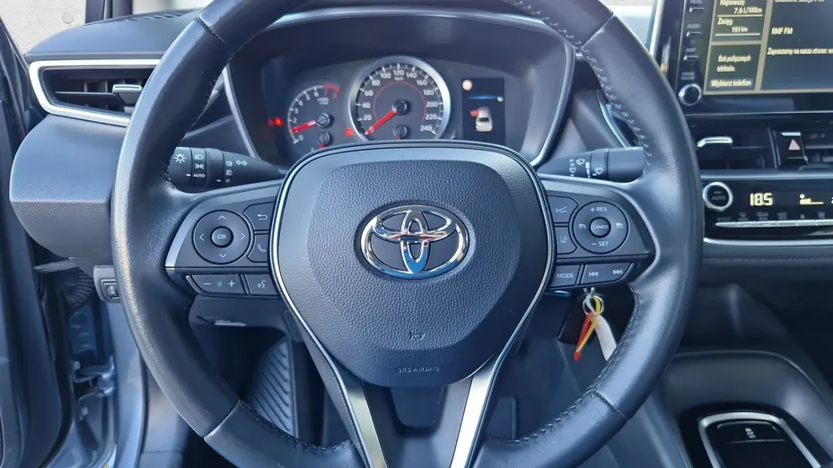 TOYOTA Corolla -