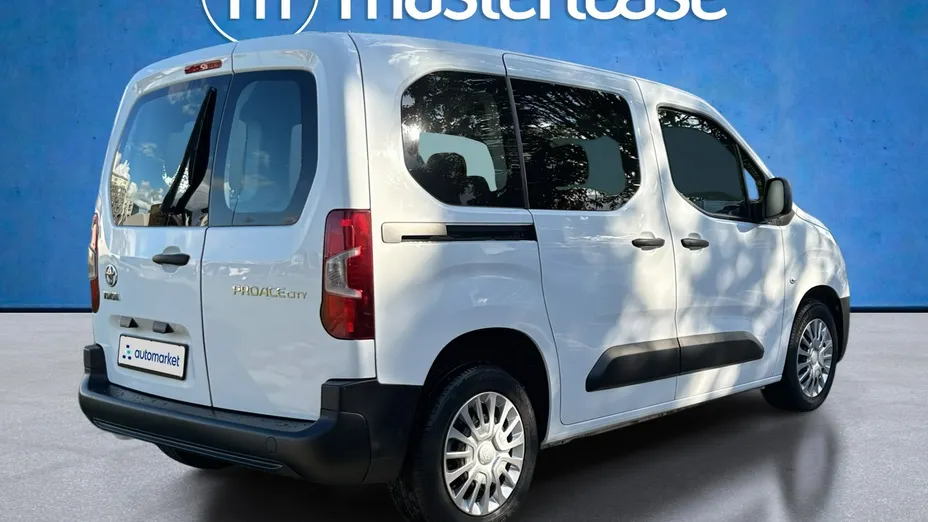 TOYOTA Proace City Verso -