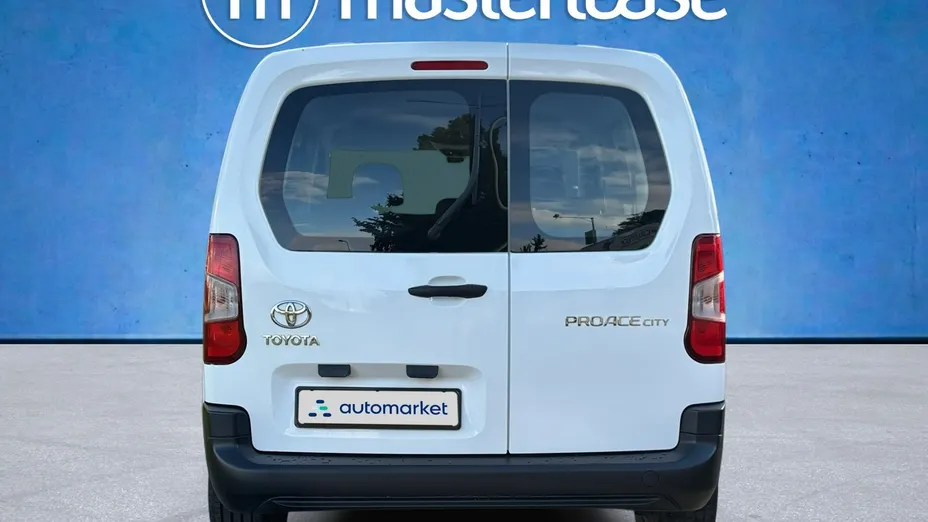 TOYOTA Proace City Verso -