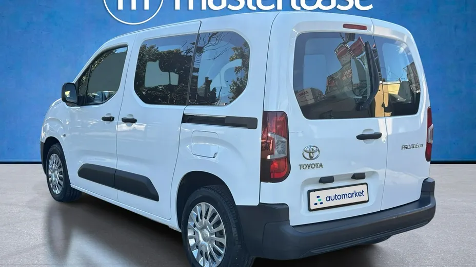TOYOTA Proace City Verso -