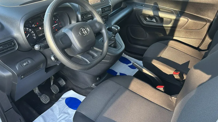 TOYOTA Proace City Verso -