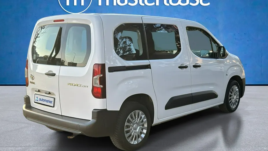 TOYOTA Proace City Verso -
