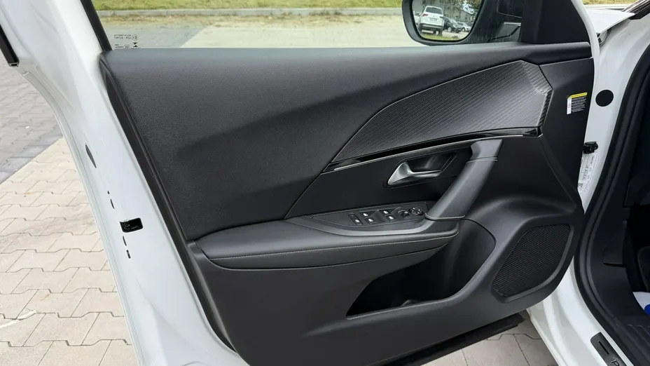 PEUGEOT 2008 -