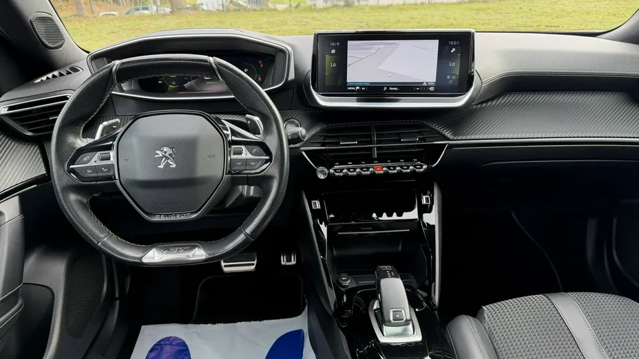 PEUGEOT 2008 -