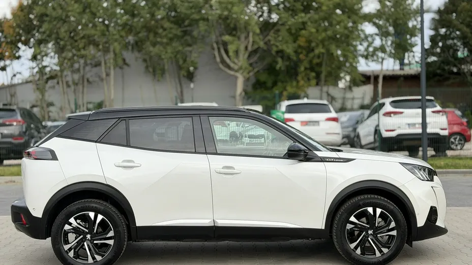 PEUGEOT 2008 -