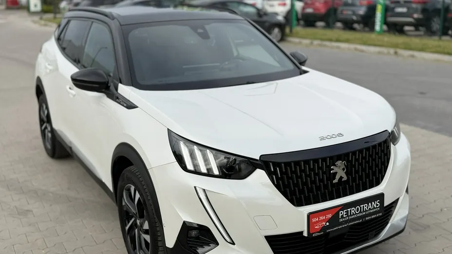 PEUGEOT 2008 -