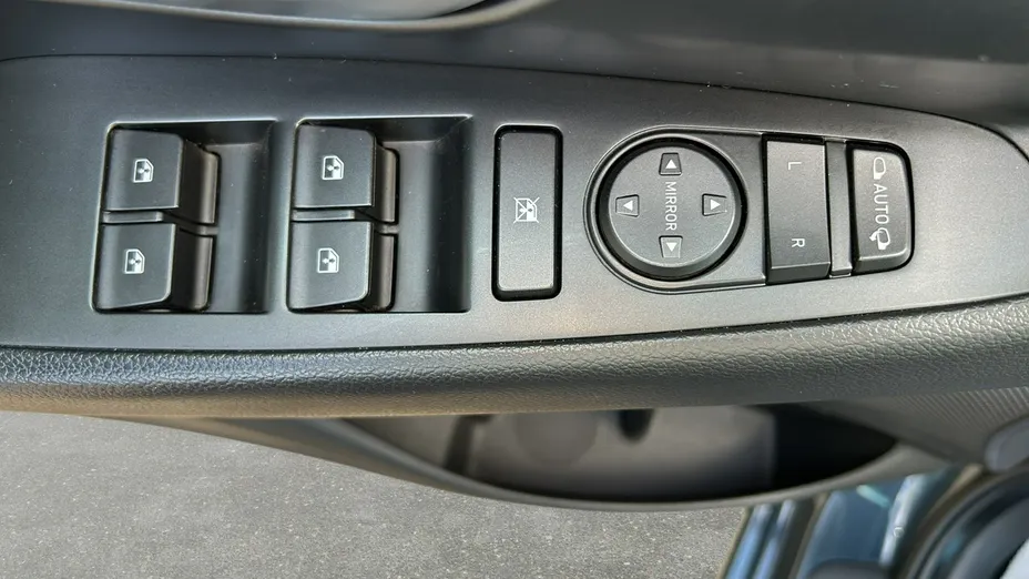 HYUNDAI i30 -