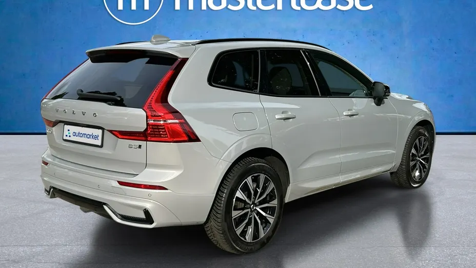 VOLVO XC60 -