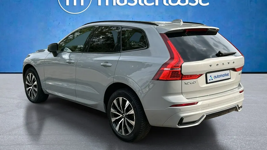 VOLVO XC60 -