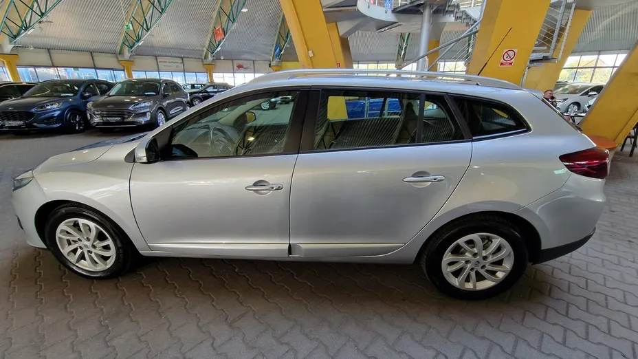 RENAULT Megane -