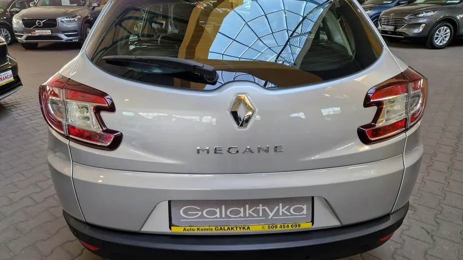 RENAULT Megane -