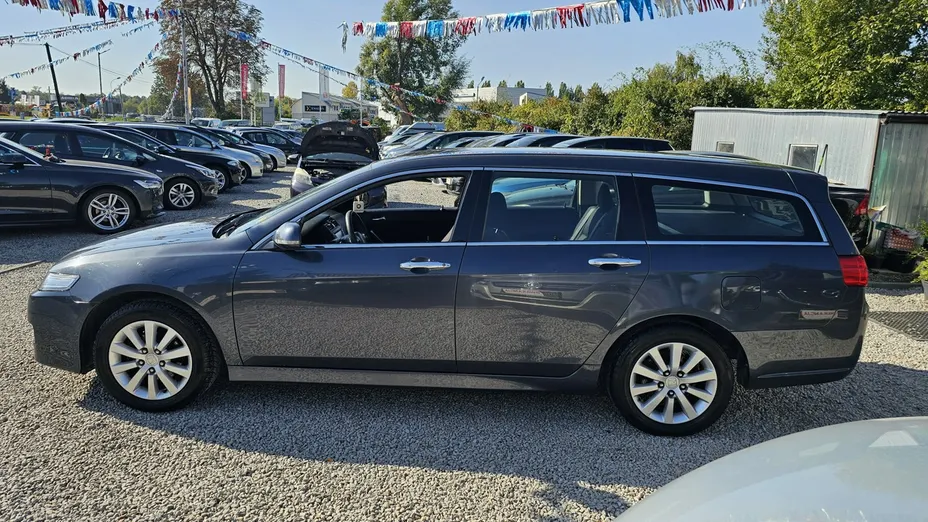 HONDA Accord -