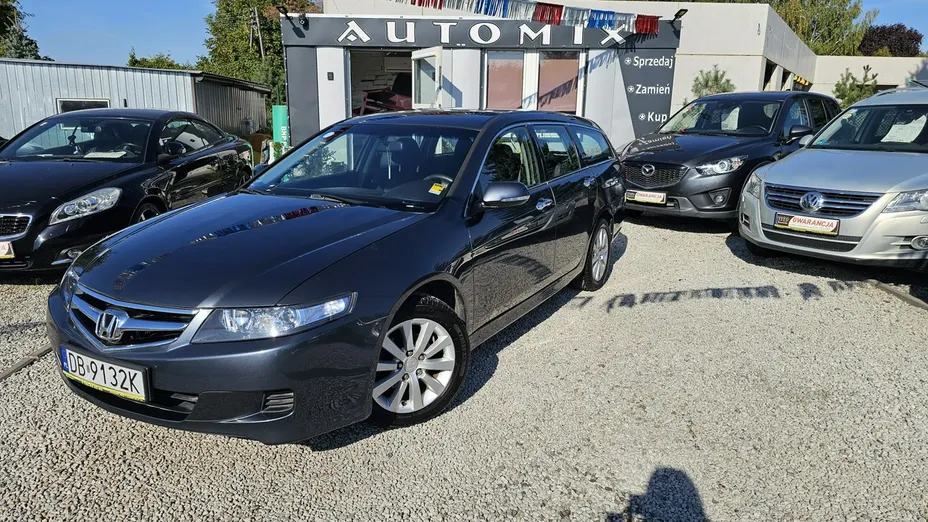 HONDA Accord -
