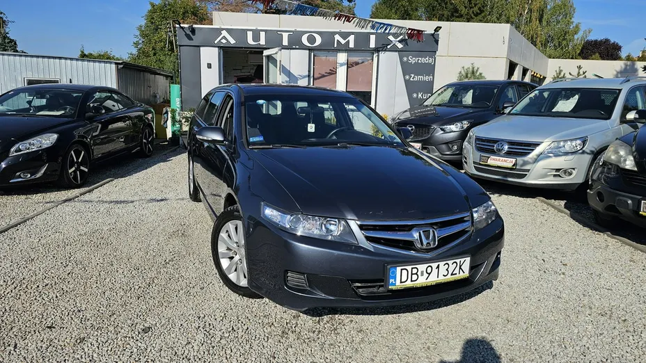 HONDA Accord -