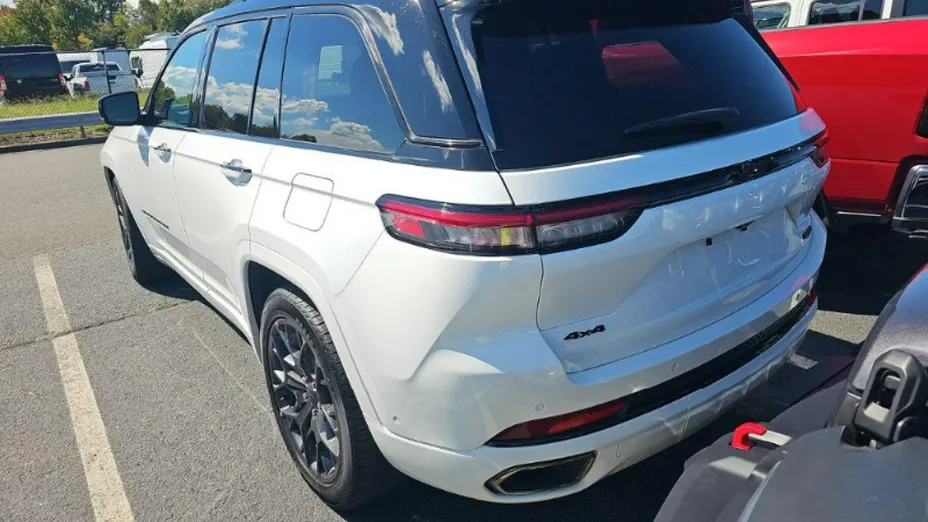 JEEP Grand Cherokee -