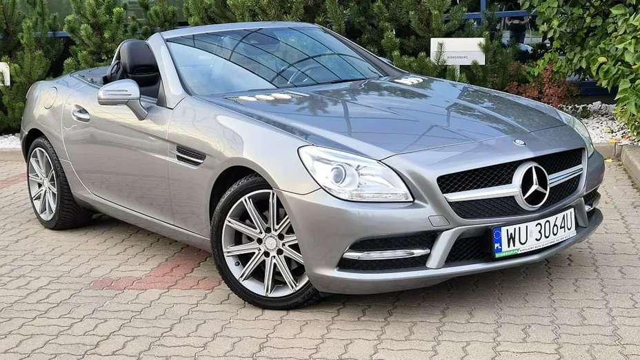 MERCEDES-BENZ SLK -