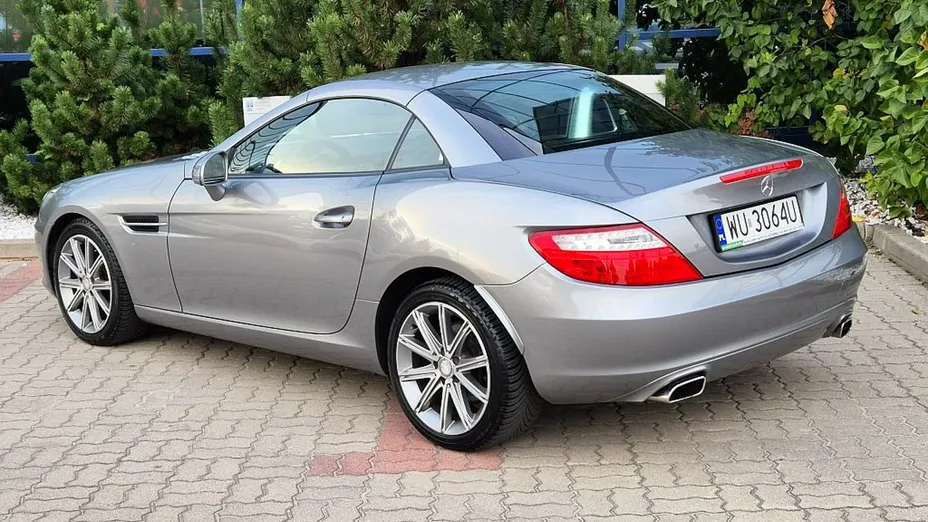 MERCEDES-BENZ SLK -