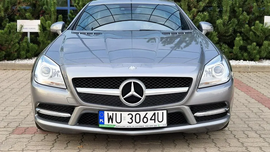 MERCEDES-BENZ SLK -