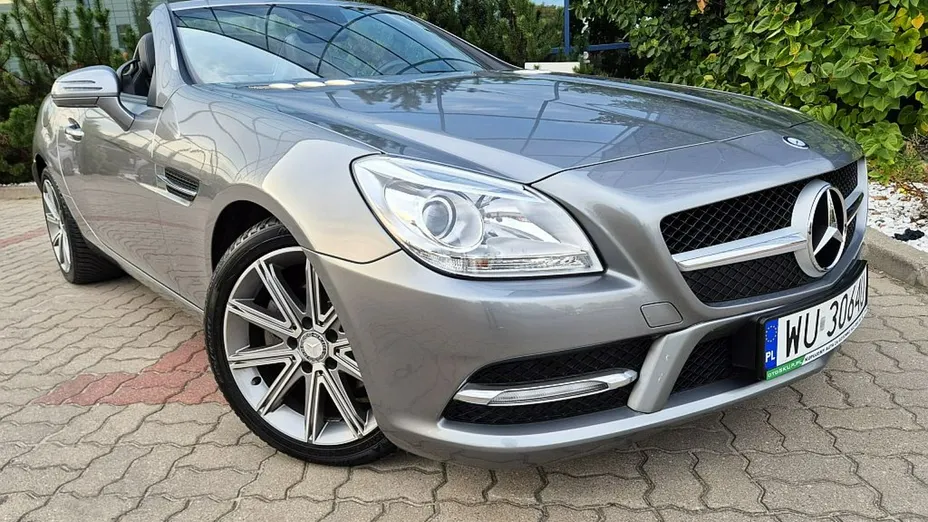 MERCEDES-BENZ SLK -
