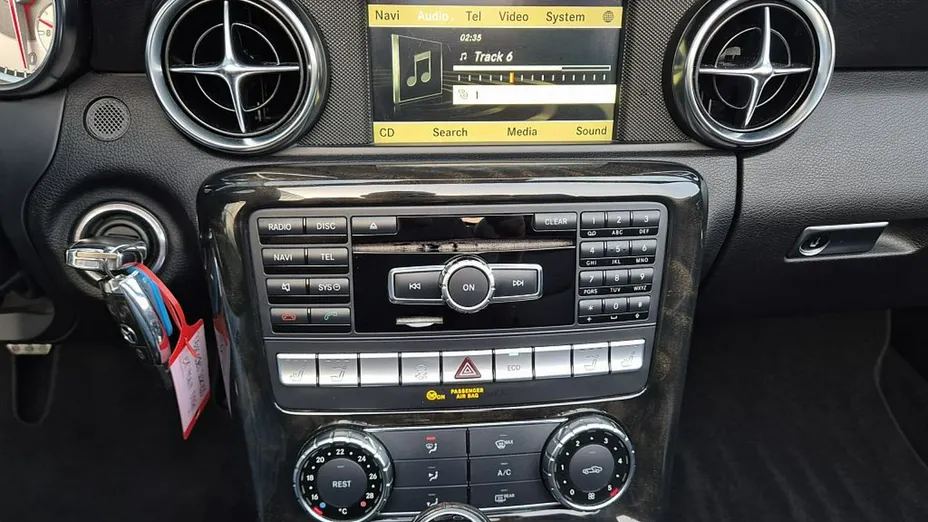 MERCEDES-BENZ SLK -