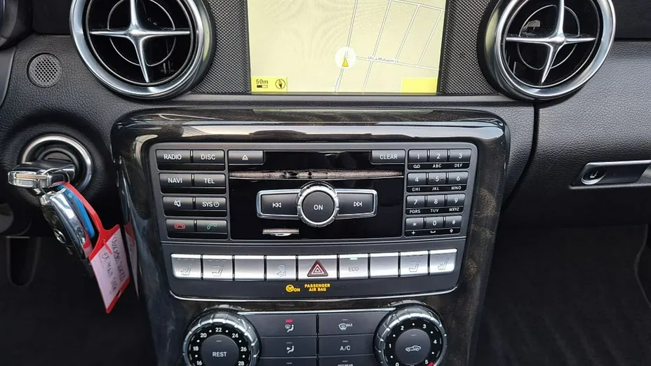 MERCEDES-BENZ SLK -