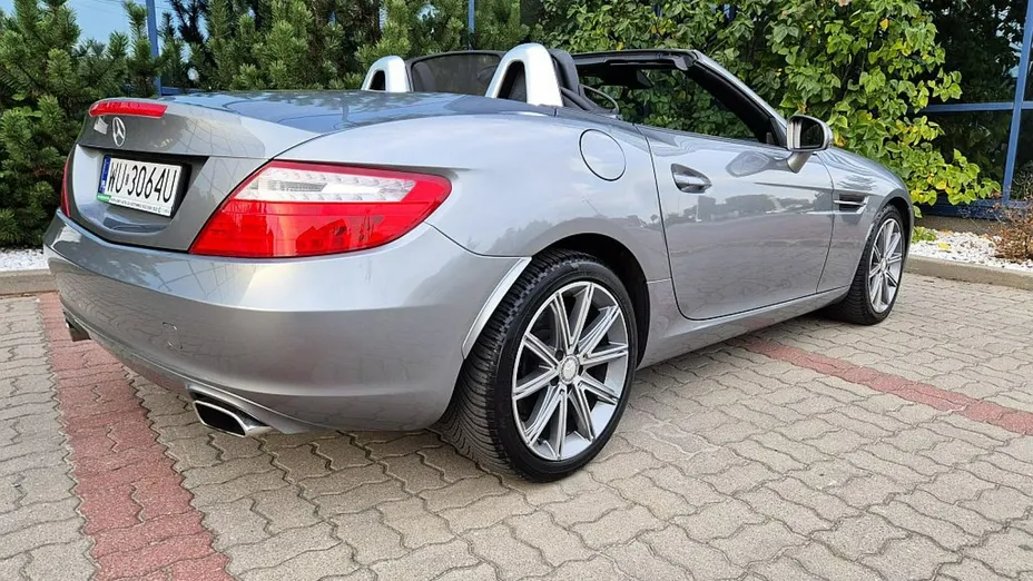 MERCEDES-BENZ SLK -