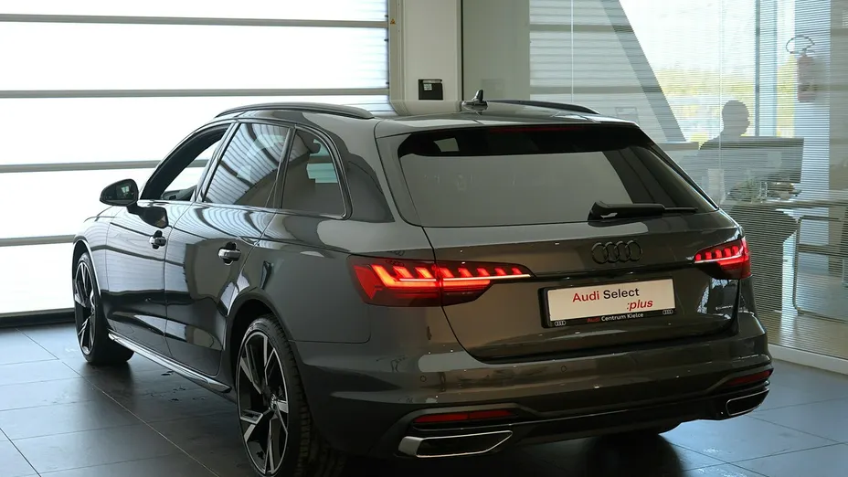 AUDI A4 Avant -