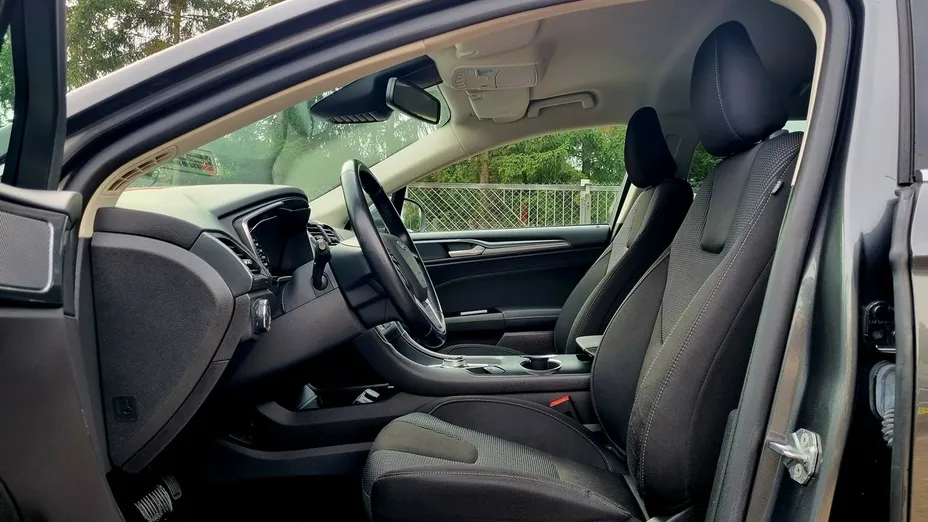 FORD Mondeo -