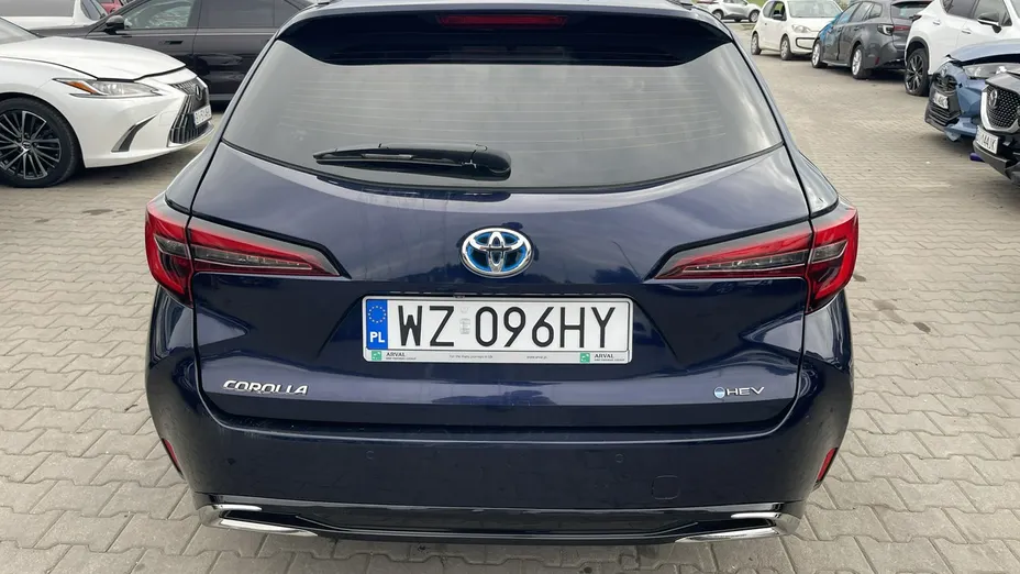 TOYOTA Corolla -